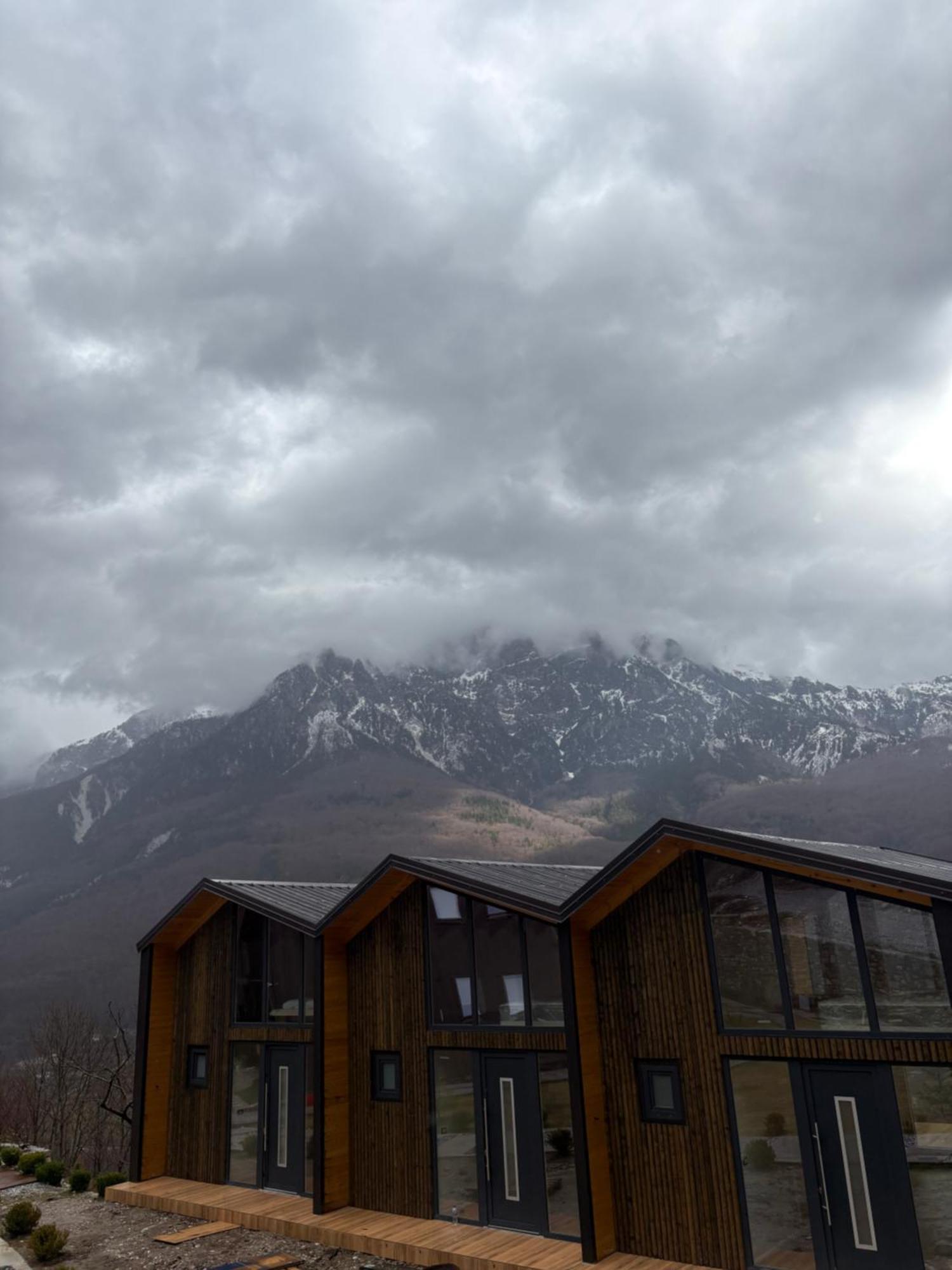 Vidis Chalet Boutique Hotel Theth Exteriér fotografie